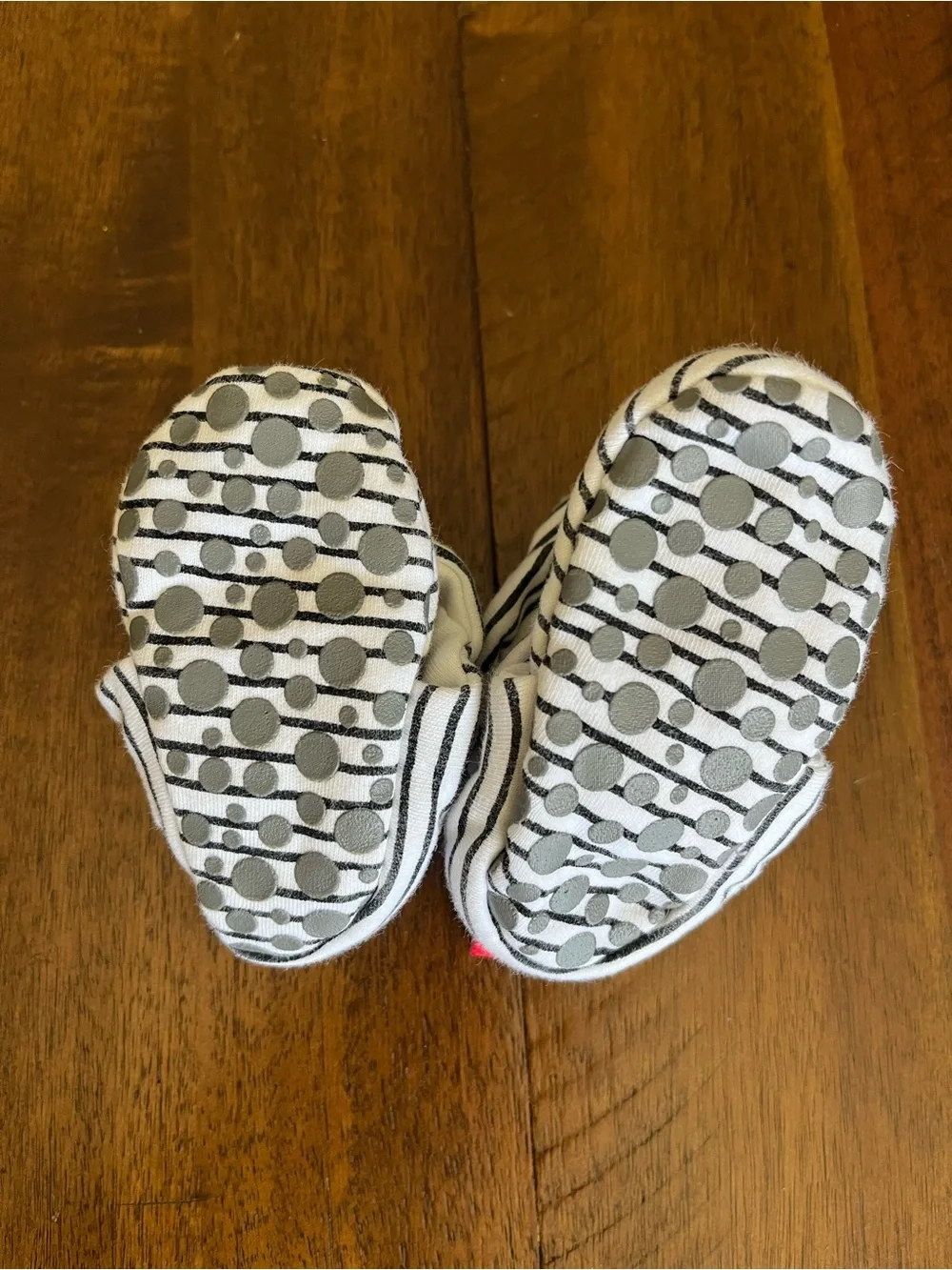 Zutano Organic Cotton Pencil Stripe Unisex Baby Booties
